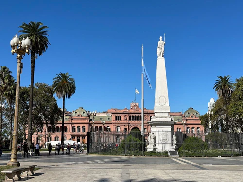 Plaza de Mayo in Buenos Aires — ঐতিহাসিক স্থান