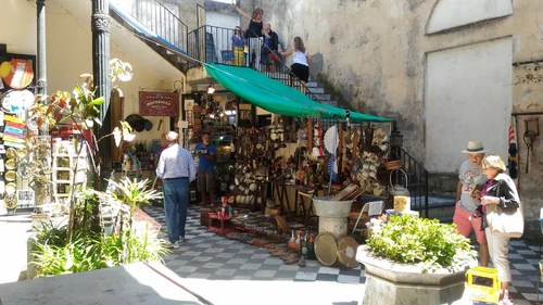 San Telmo Antiques Fair — বাজার, rated 4.5/5