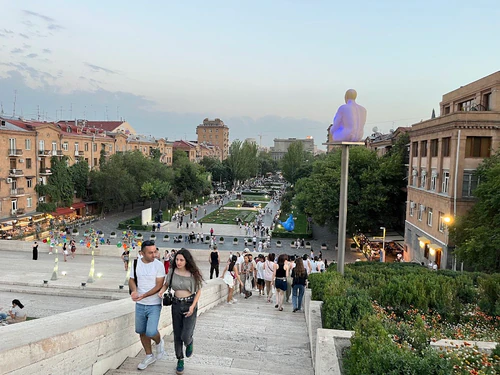 Cafesjian Center For The Arts in Yerevan — Múzeum