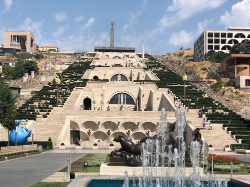 Cascade Complex in Yerevan — Múzeum