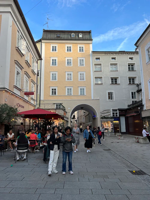 Linzer Gasse Platzl in Salisburgo