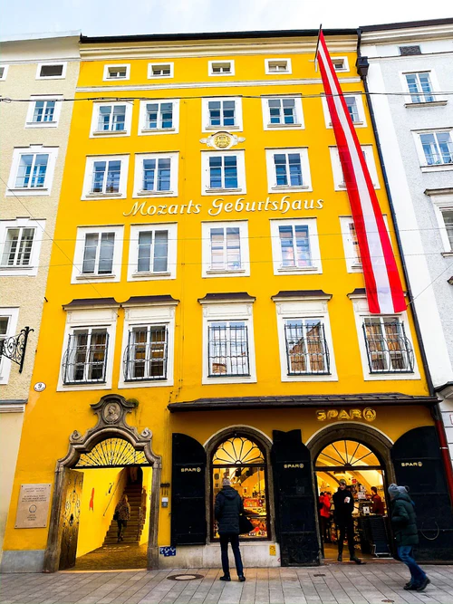 Luogo di nascita di Mozart in Salisburgo — Museo