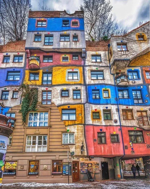Hundertwasser House, rated 4.5/5