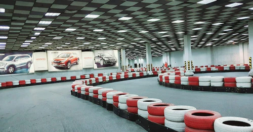 Trung tâm Sự kiện Đua xe Karting Baku — Công viên chủ đề, rated 4.3/5