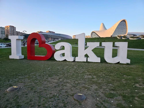 I Love Baku zīme in Baku