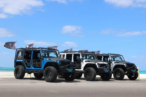 Pirate Jeep Tours in Nassau