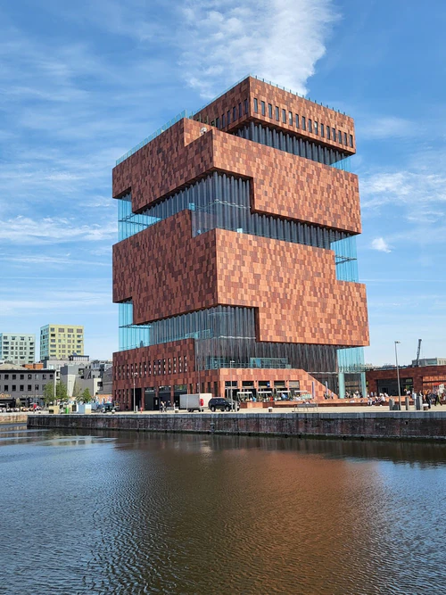 MAS - Museum aan de Stroom in Antwerp — Muzej
