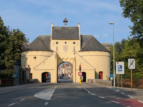Smedenpoort, rated 4.4/5