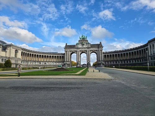 Parc du Cinquantenaire in Bruxelles — Park