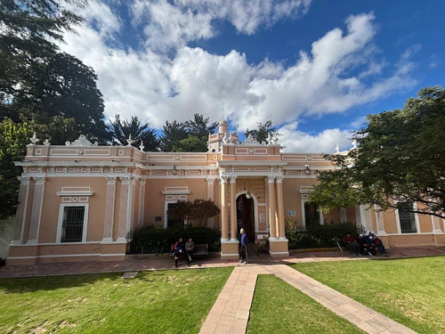Guereo Mansion in Sucre — Castle