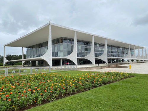 Palácio do Planalto — Tanda ikonik, rated 4.5/5