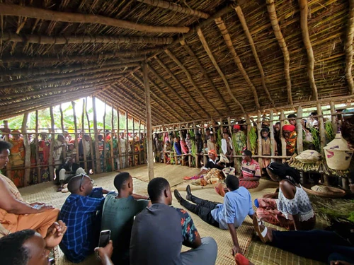 Héritage Eco-Culturel de Karambi "Kwa Miganda" in Gitega — Muzejs