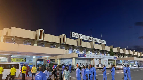 Douala Internationale Luchthaven in Douala — Bezienswaardigheid