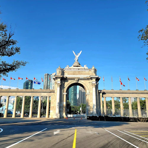 Princes' Gates — Historische plek, rated 4.6/5
