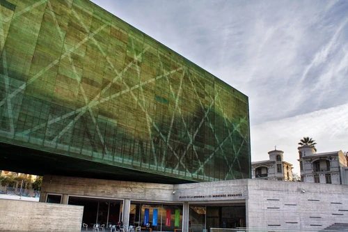 Museum van Herinnering & Mensenrechten in Santiago — Museum