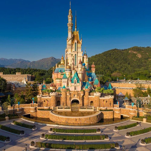 Hong Kong Disneyland in Hong Kong — テーマパーク
