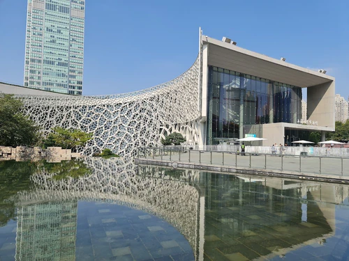 Shanghai Natural History Museum. — মিউজিয়াম, rated 4.6/5