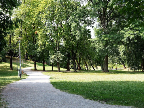 Park Ribnjak in Zagreb — Park