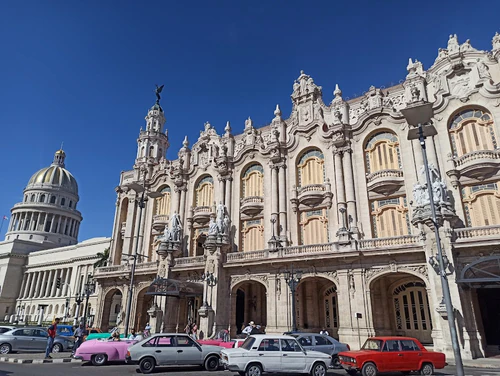 Grand Theater of Havana Alicia Alonso in Havana — Museum