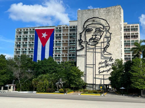Revolutieplein in Havana — Markt