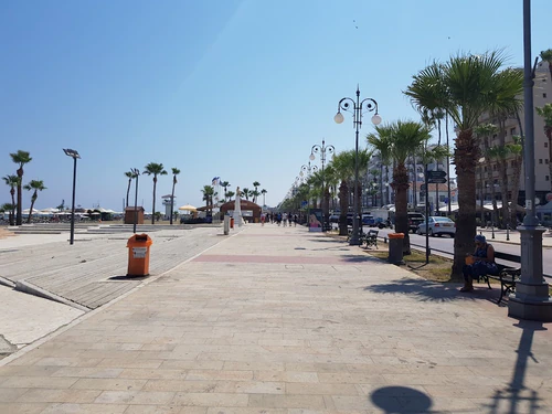 Larnaca-pier, rated 4.6/5
