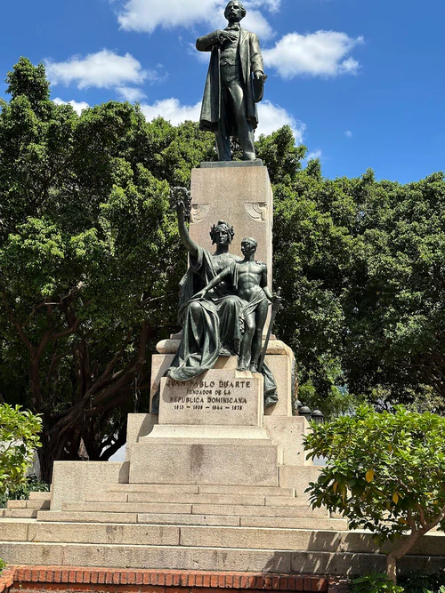 Duarte Park in Santo Domingo — Park