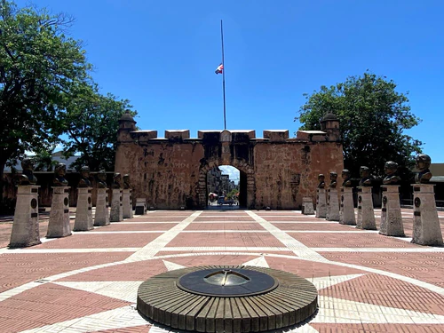 Independence Park in Santo Domingo — Park