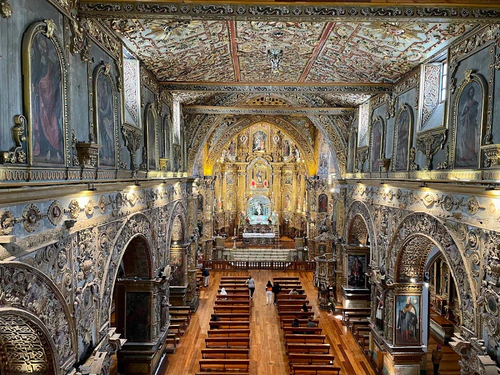 Basiliek en Klooster van San Francisco in Quito — Religieuze plek