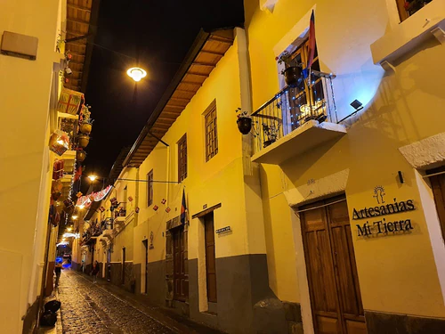 Calle La Ronda in Quito