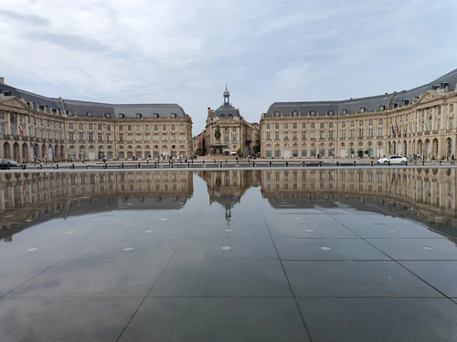 Miroir d'eau, rated 4.5/5