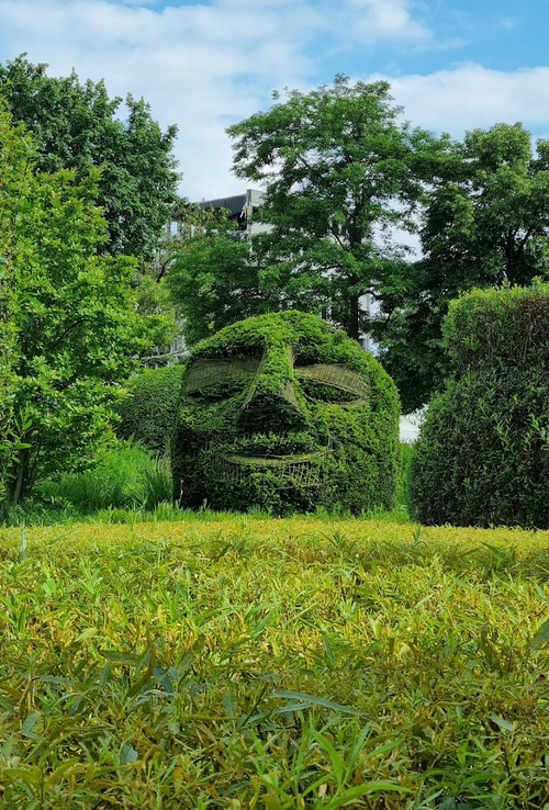 Jardin des Géants — পার্ক, rated 4.4/5