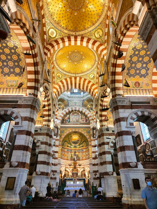 Notre-Dame de la Garde in Marseille — Religieuze plek