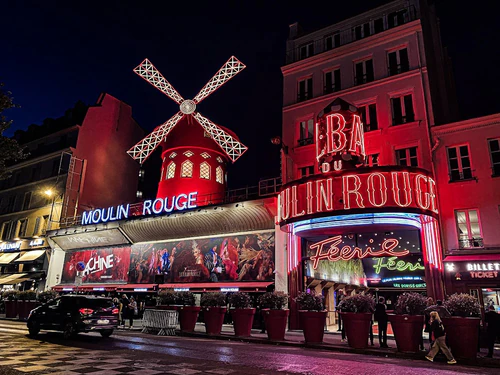 Moulin Rouge — Nightlife, rated 4.3/5