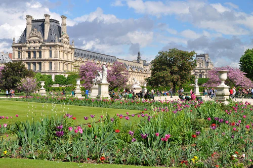 Tuileries Garden — বাগান, rated 4.6/5
