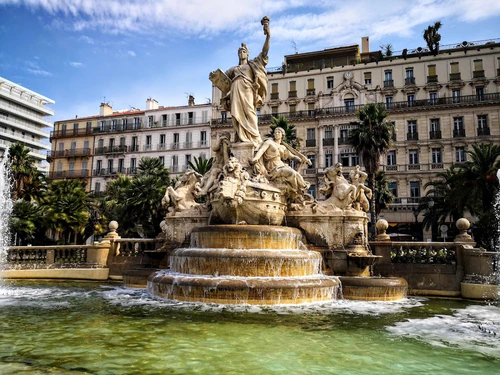 Place de la Liberté — বাজার, rated 4.3/5