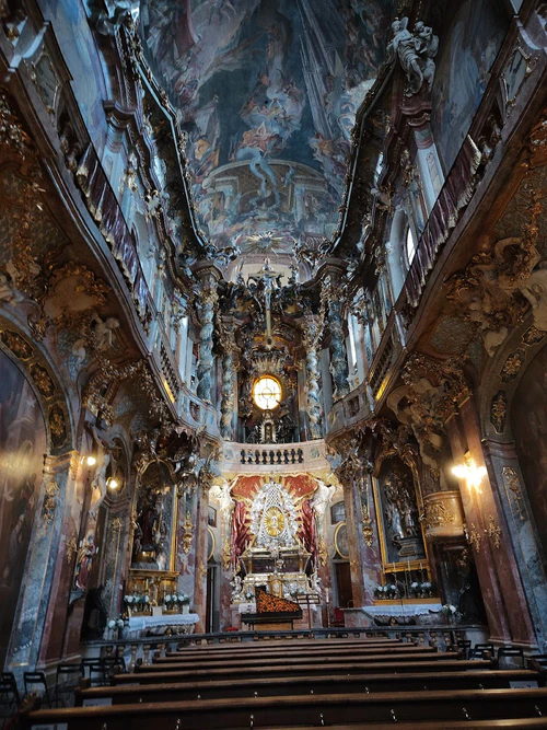 Asamkirche in München — Religijsko mjesto