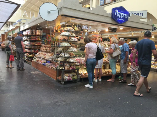Markthalle Stuttgart in Stuttgart — Markt