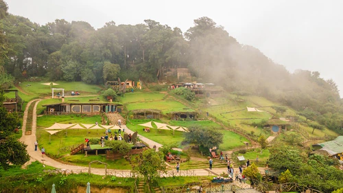 Hobbitenango in Guatemala-Stad — Attractiepark