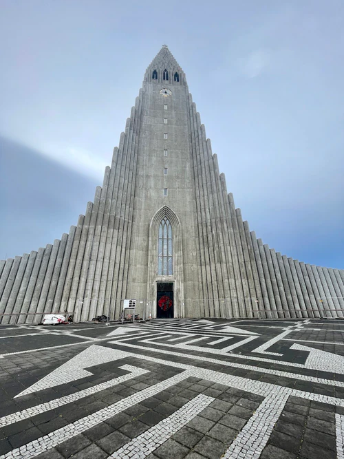 Hallgrímskirkja in Reykjavík — Religijsko mjesto