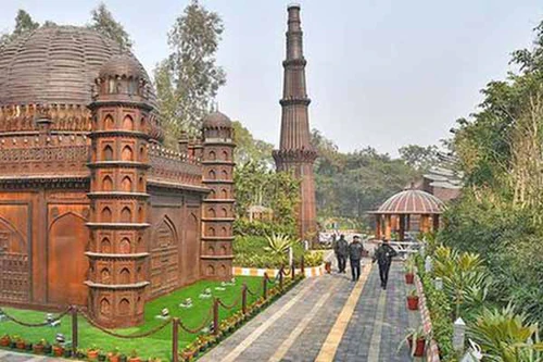 Bharat Darshan Park in দিল্লি — পার্ক