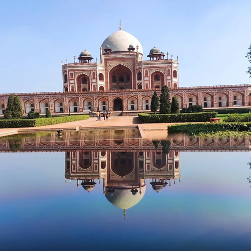 হুমায়ুদের কবরস্থান in দিল্লি — ঐতিহাসিক স্থান