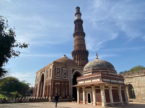 Qutb Minar in Delhi — Monument
