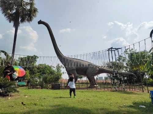 Dino World Dinosaur Park Hyderabad — Zábavní park, rated 4.2/5
