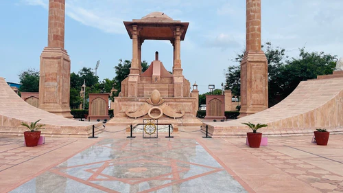 Amar Jawan Jyoti in Jaipur — Monument