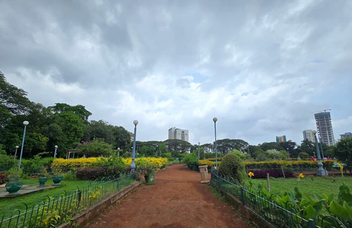 Hanging Gardens — বাগান, rated 4.2/5