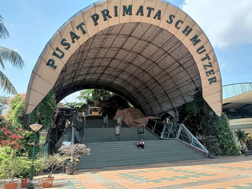 Ragunan Zoo in Jakarta — Zoo