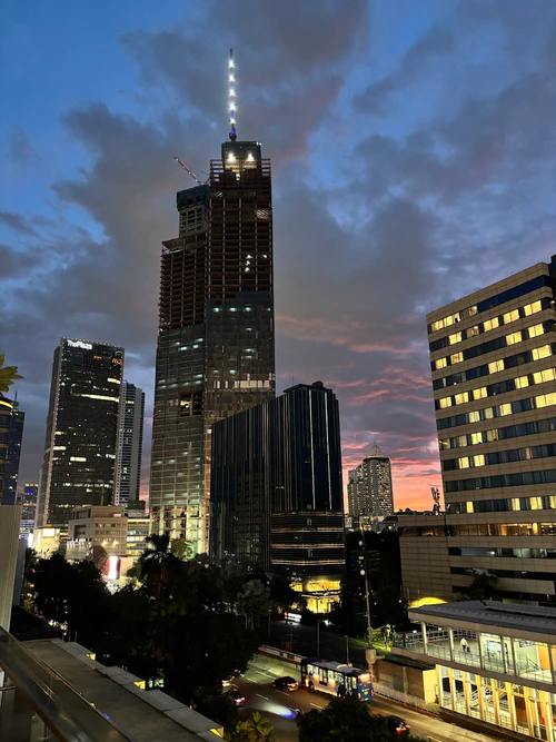 Sky Deck Sarinah, rated 4.8/5