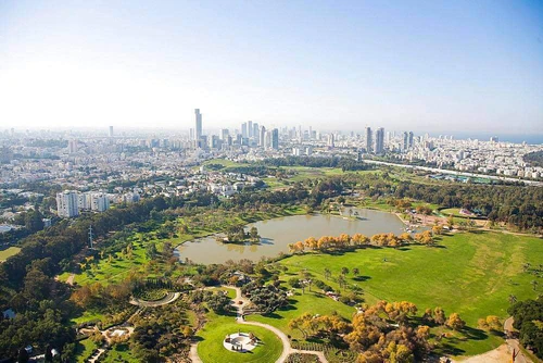 Jarkonas parks in Tel Avivs — parks