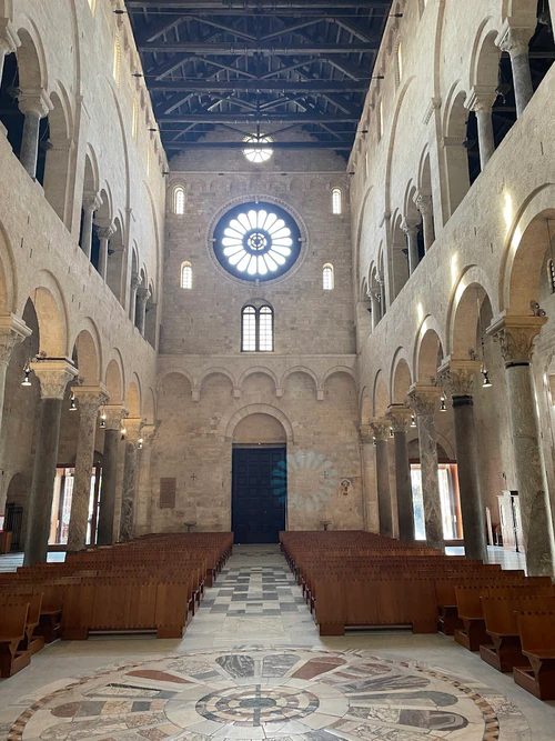 Cathedral of Saint Sabinus — Sitio religioso, rated 4.7/5