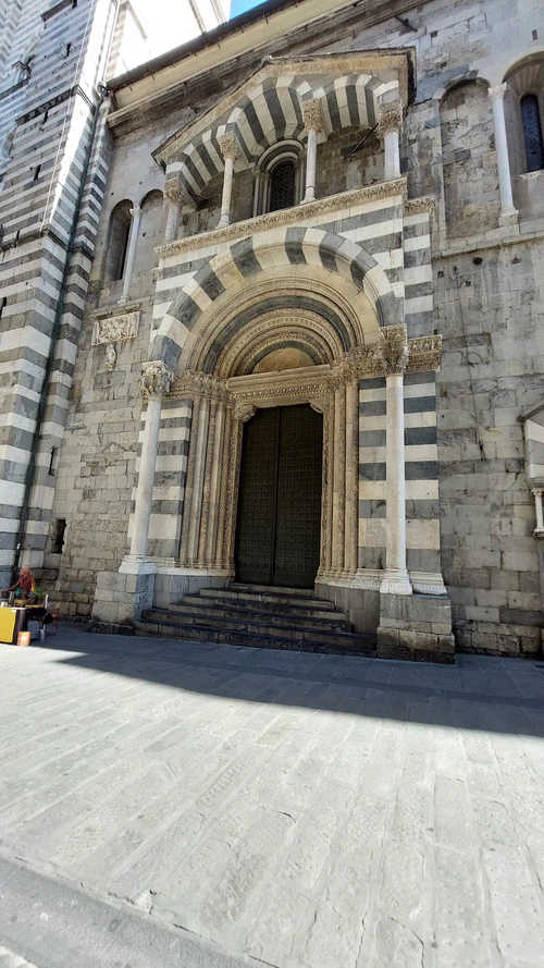 Cattedrale di San Lorenzo — ধর্মীয় স্থান, rated 4.6/5